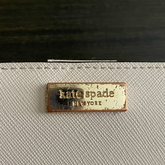 Kate Spade Bifold Snap Wallet - Picture 3 of 4